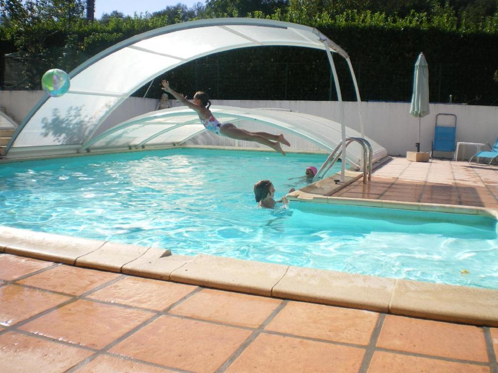 Chambres D'Hotes Moulin De Rigoulieres Saint-Sylvestre-sur-Lot Exterior foto